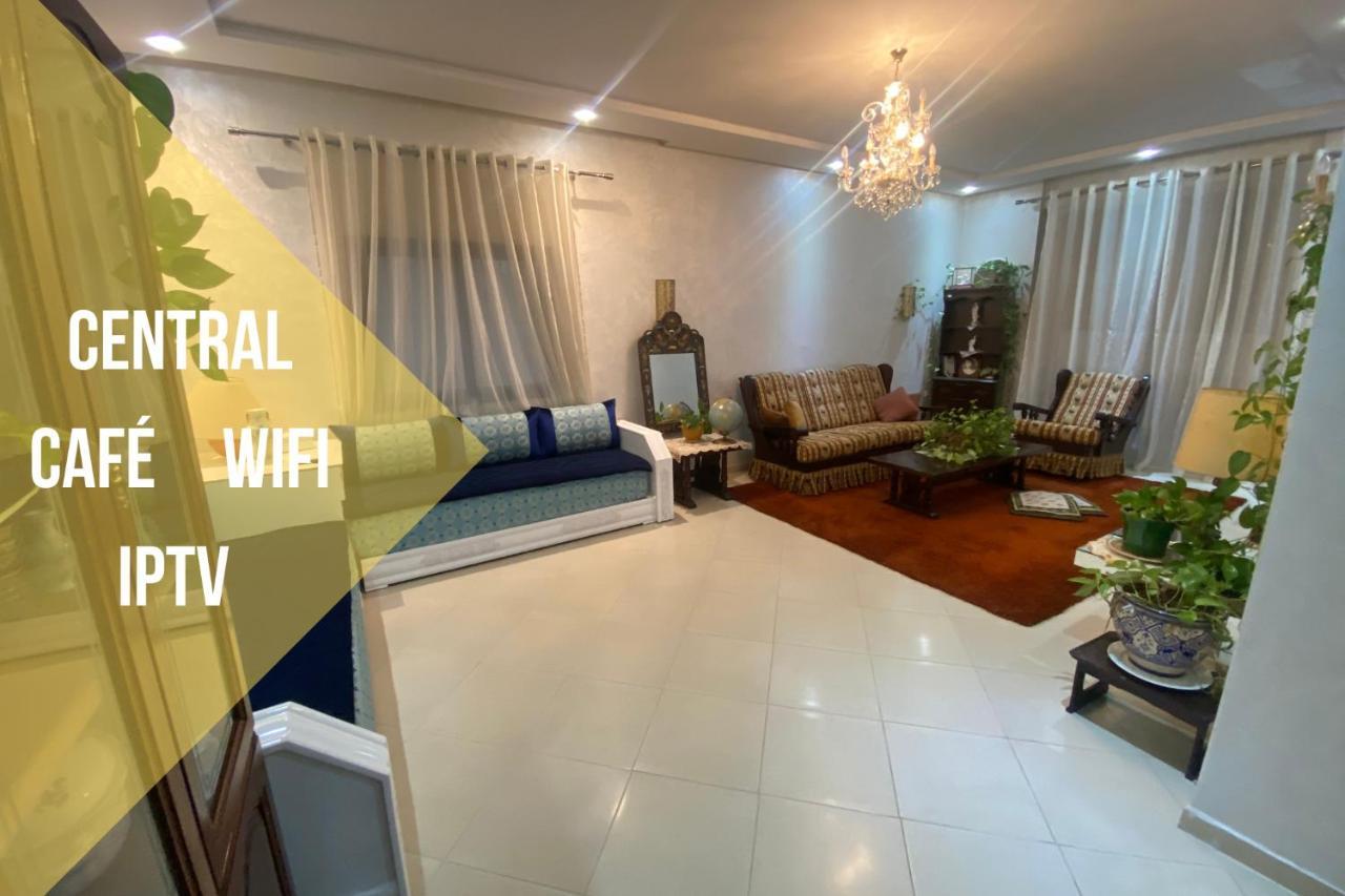 2-bedrooms W/ Balcony@downtown Mers Sultan الدار البيضاء